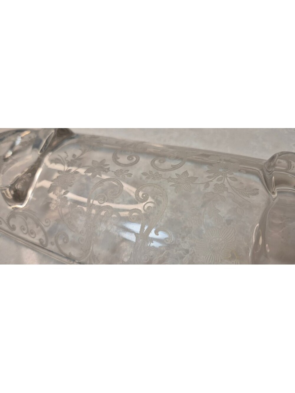 Vintage Cambridge Glass Chantilly Footed Crystal Dish - Picture 4 of 10